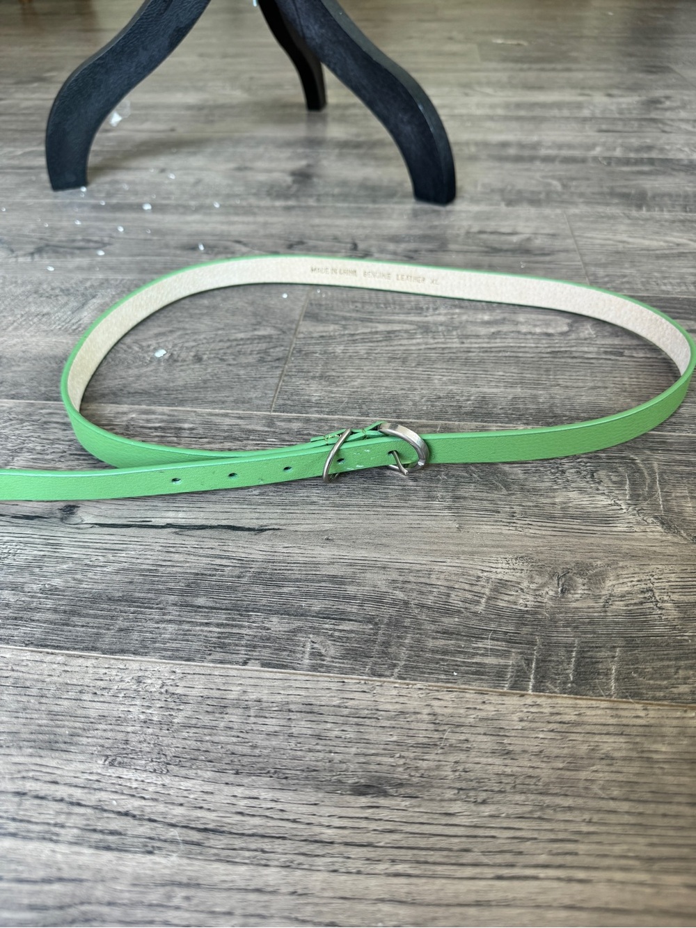 Green Leather Women's Skinny Belt - Slim Fashion Waist Belt